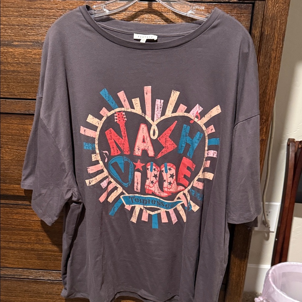 Brownish Gray Graphic T-Shirt with Colorful Nashville Design